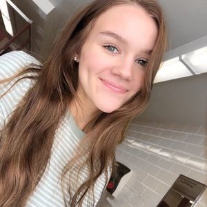 Meet your Posher, Alexa